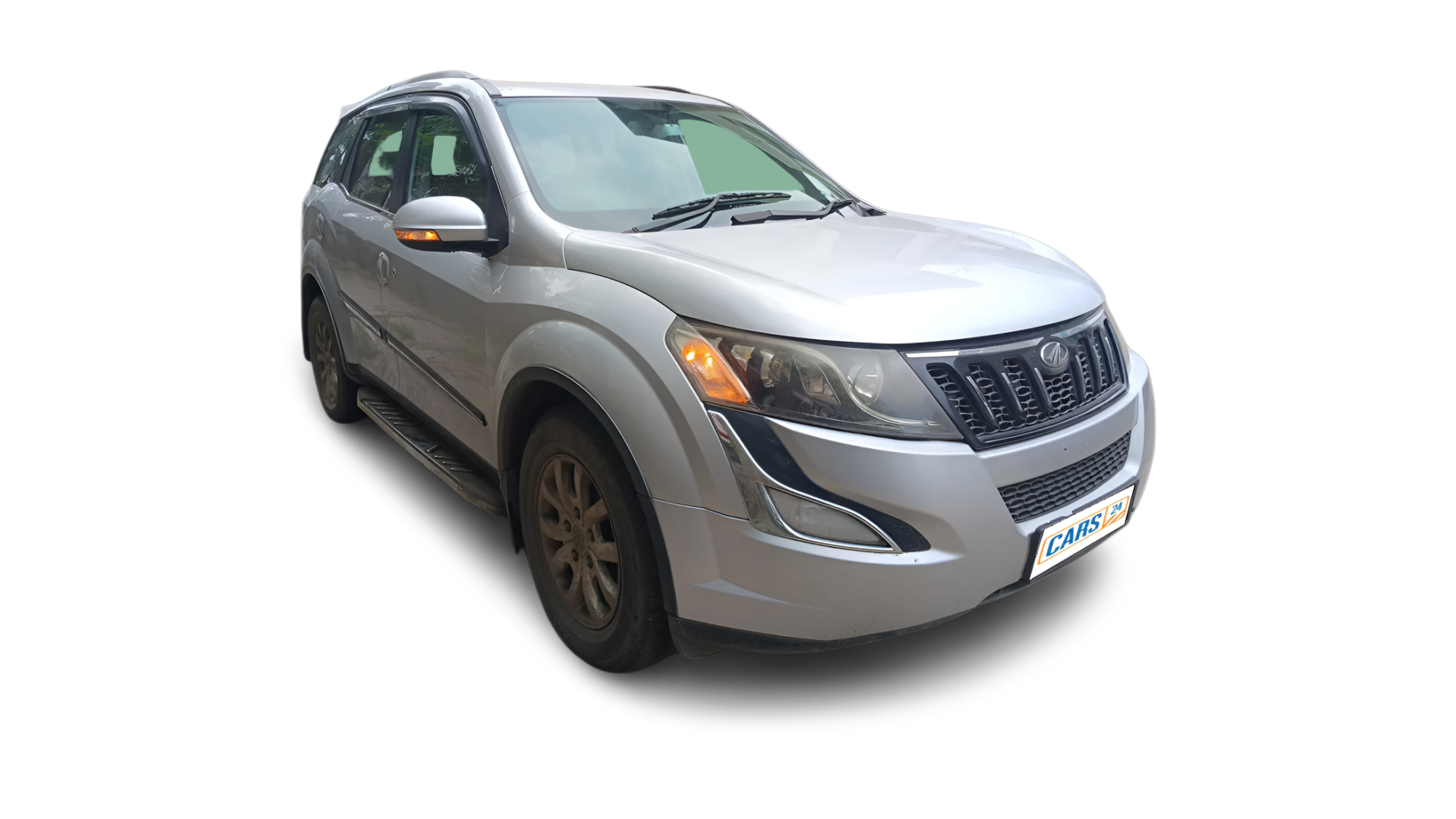 Mahindra XUV500-img